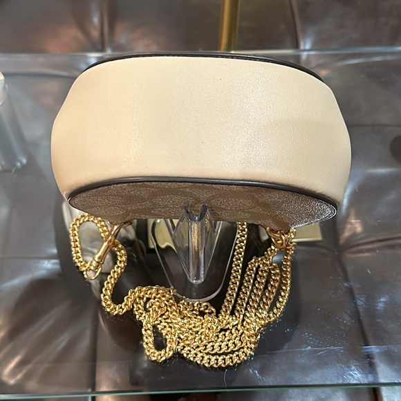 Authentic Coach Morgan Card Case w/Chain Strap in Blocked Signature Canvas - Picture 10 of 16